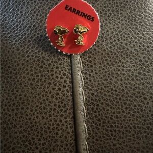 Gold Dog Stud Earrings snoopy beagle